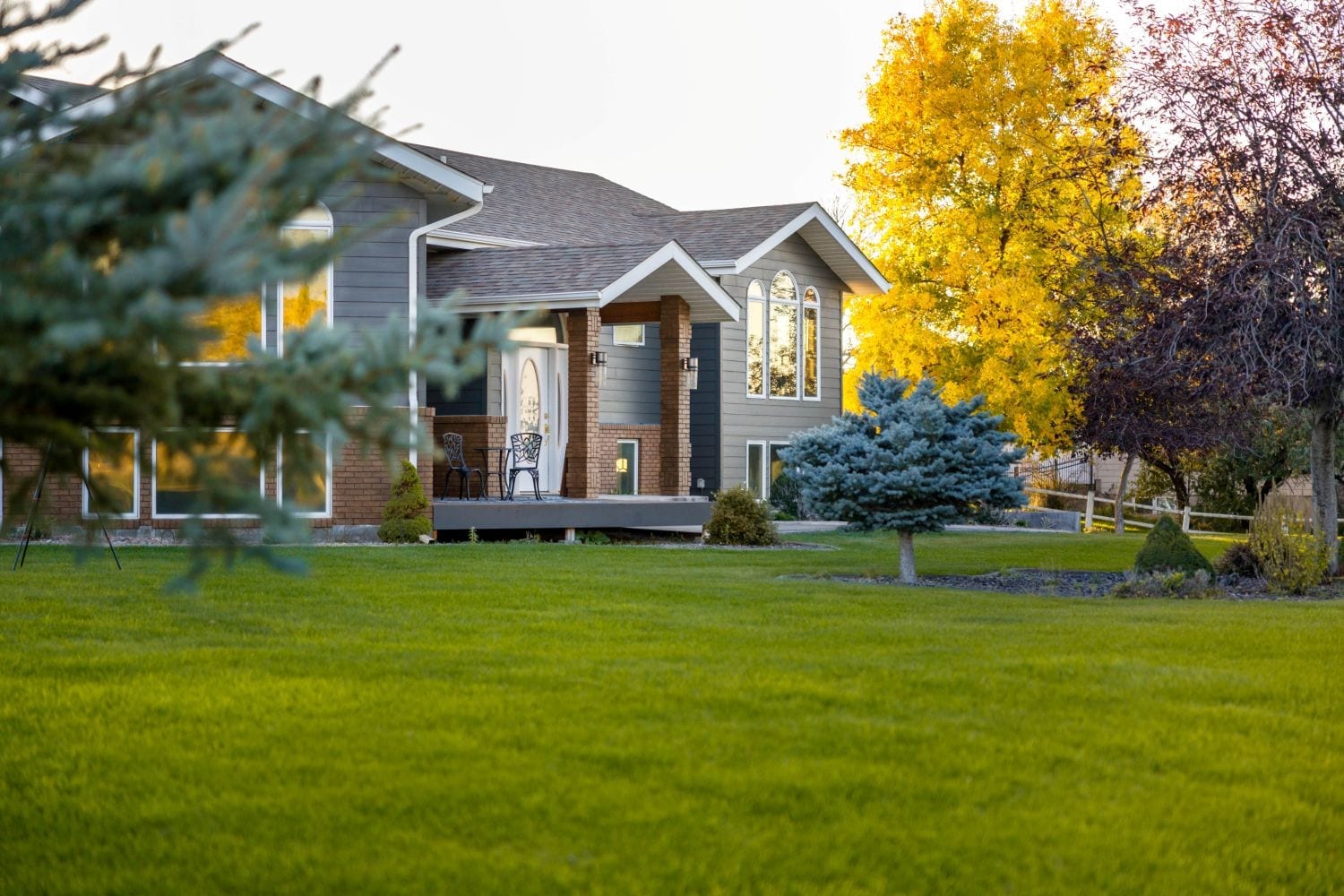 TURFTENDERS LANDSCAPE INC logo